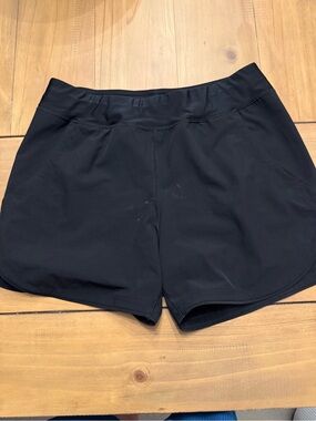 Lands' End Black Athletic Shorts for Women